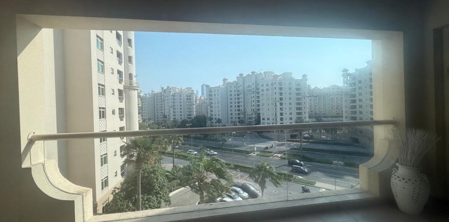 Apartment de 3 dormitorios en Palm Jumeirah, UAE No. 223750