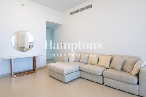 Квартира с 2 спальнями в The Address Dubai Marina, ОАЭ №216968 20