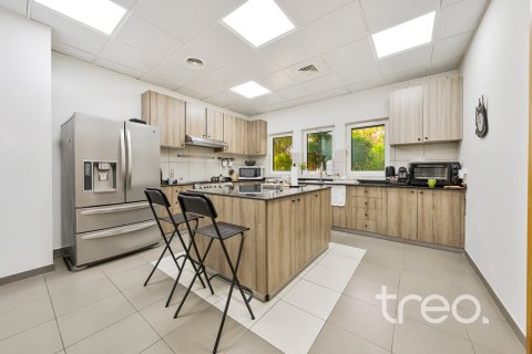 5 bedrooms Villa in The Villa, UAE No. 220762 26