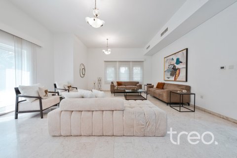 5 bedrooms Villa in The Villa, UAE No. 220762 21