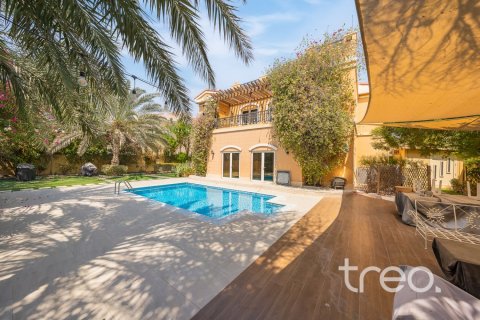 5 bedrooms Villa in The Villa, UAE No. 220762 8