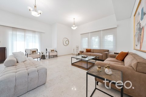 5 bedrooms Villa in The Villa, UAE No. 220762 24