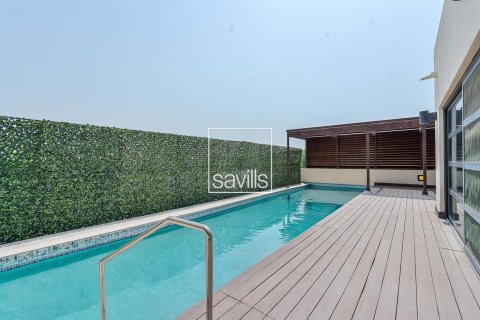 5 bedrooms Villa in Al Qurm, UAE No. 211142 6