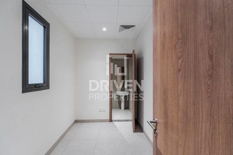 Villa de 4 dormitorios en District One, UAE No. 202702 20