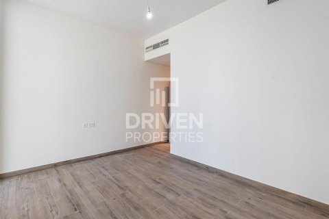 Villa de 4 dormitorios en District One, UAE No. 202702 15