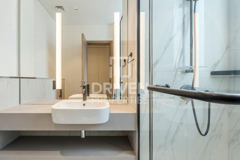 Villa de 4 dormitorios en District One, UAE No. 202702 8