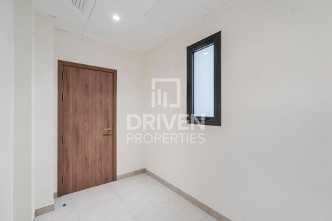 Villa de 4 dormitorios en District One, UAE No. 202702 27