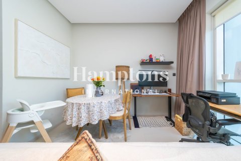 Квартира с 1 спальней в The Address Dubai Marina, ОАЭ №219116 13