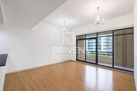Apartment de 3 dormitorios en Al Jaz, UAE No. 218678