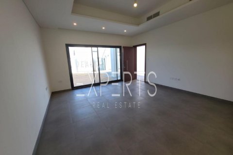 Villa de 4 dormitorios en Al Shamkha, UAE No. 224188 4