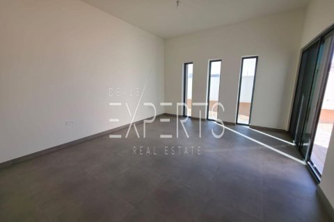 Villa de 4 dormitorios en Al Shamkha, UAE No. 224188 3