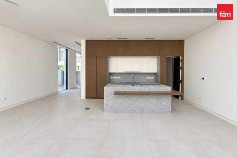 Villa de 3 dormitorios en Dubai, UAE No. 210844