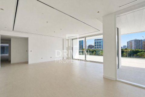 Apartment de 3 dormitorios en Seventh Heaven, UAE No. 221422 5