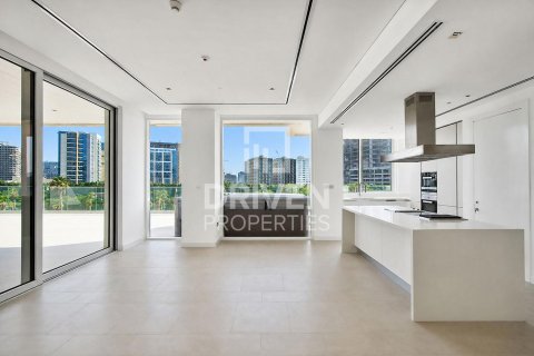 Apartment de 3 dormitorios en Seventh Heaven, UAE No. 221422 4