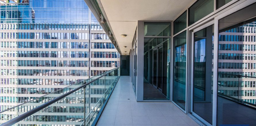 Apartment de 2 dormitorios en DIFC, UAE No. 153351