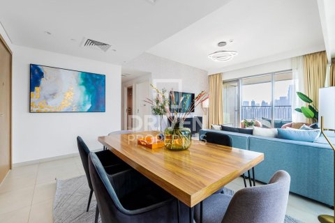3 bedrooms Apartment in Zabeel, UAE No. 212548 5