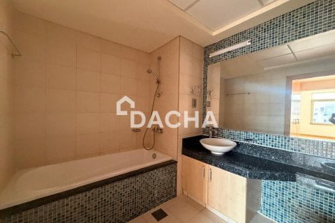 Apartment de 2 dormitorios en Shoreline Apartments, UAE No. 168878 10