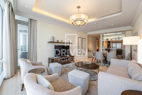 Apartment de 2 dormitorios en The Address Residence Fountain Views, UAE No. 202799 4