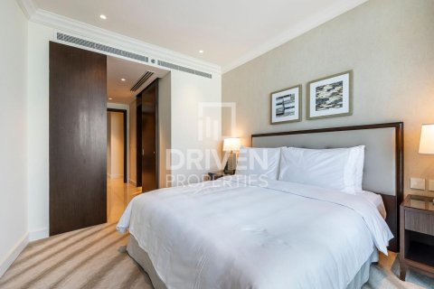 Apartment de 2 dormitorios en The Address Residence Fountain Views, UAE No. 202799 12