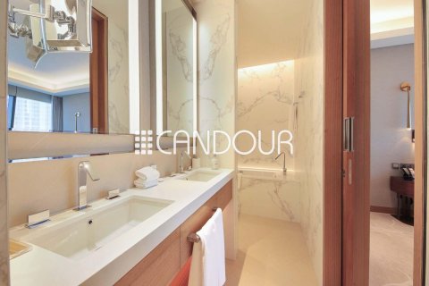 Квартира с 3 спальнями в The Address Residences Dubai Opera, ОАЭ №72375 23