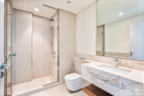 2 bedrooms Apartment in EMAAR Beachfront, UAE No. 211009 4