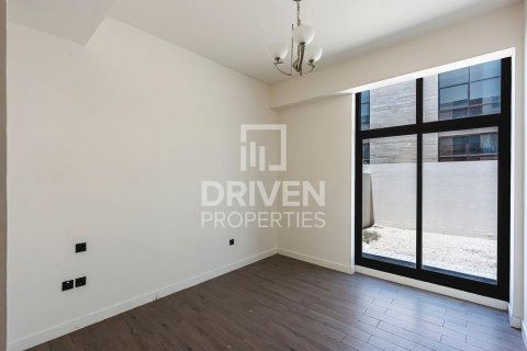 Townhouse de 4 dormitorios en District 11, UAE No. 214422 8