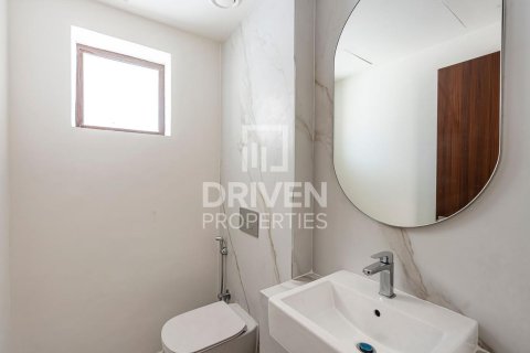 Townhouse de 4 dormitorios en District 11, UAE No. 214422 16