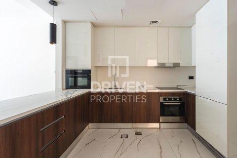 Townhouse de 4 dormitorios en District 11, UAE No. 214422 7
