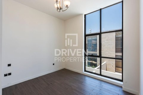 Townhouse de 4 dormitorios en District 11, UAE No. 214422 10