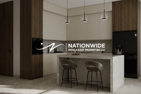 3 bedrooms Townhouse in Abu Dhabi, UAE No. 143849 12