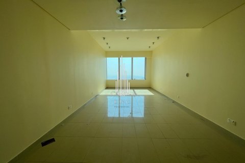 4 bedrooms Apartment in Corniche Road, UAE No. 22014