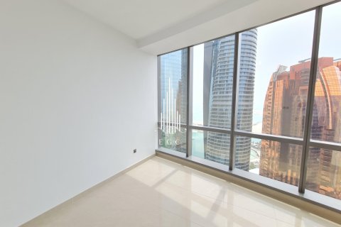 Apartment de 3 dormitorios en Corniche Road, UAE No. 32175 3