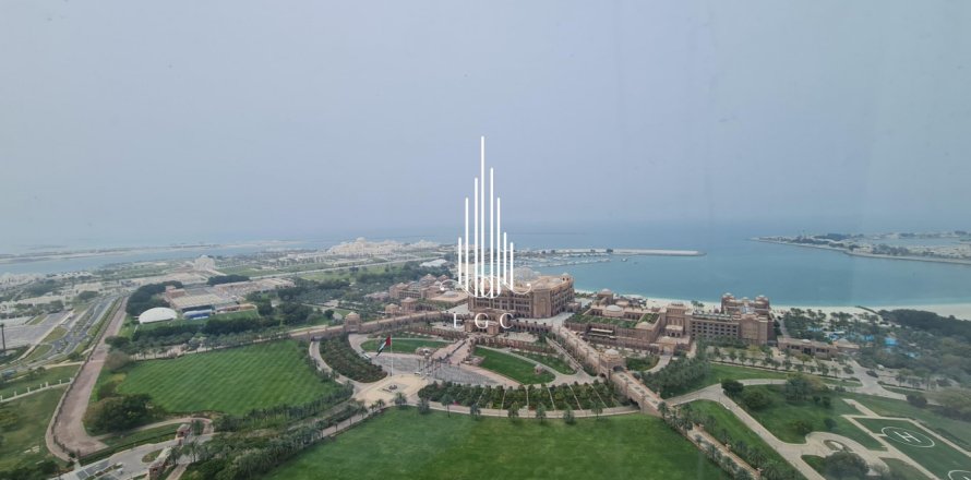 Apartment de 3 dormitorios en Corniche Road, UAE No. 32175