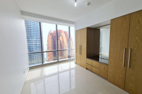 Apartment de 3 dormitorios en Corniche Road, UAE No. 32175 9