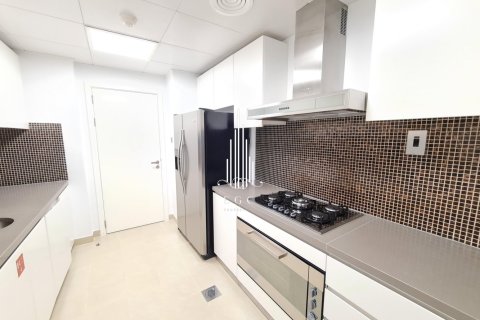 Apartment de 3 dormitorios en Corniche Road, UAE No. 32175 13