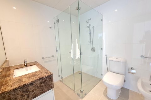 Apartment de 3 dormitorios en Corniche Road, UAE No. 32175 18