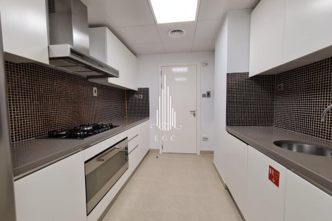 Apartment de 3 dormitorios en Corniche Road, UAE No. 32175 14