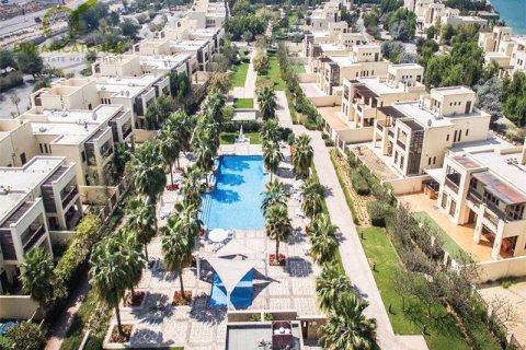 Townhouse de 3 dormitorios en Mina Al Arab, UAE No. 20120 10
