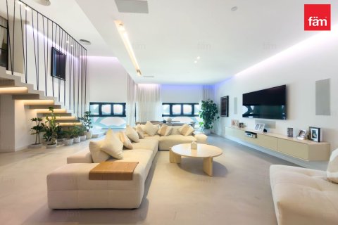 Apartment de 2 dormitorios en Dubai, UAE No. 205822 4