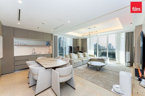 Apartment de 3 dormitorios en Dubai Harbour, UAE No. 208513 4