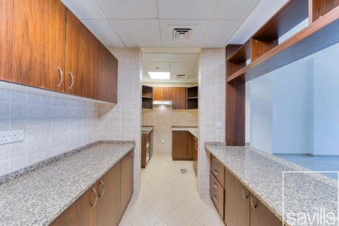 Квартира с 2 спальнями в The Crescent, ОАЭ №217424 4