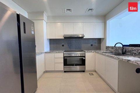 4 bedrooms Townhouse in Dubai, UAE No. 213220