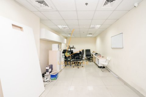 Office de 158m² en Dubai Investment Park, UAE No. 224324 11