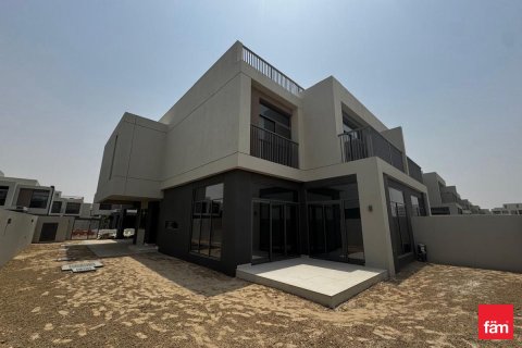 Villa de 4 chambres à Dubai, UAE No. 145490