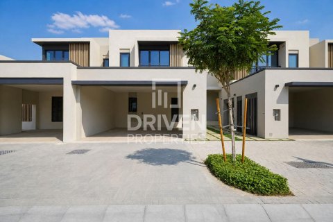 Townhouse de 3 dormitorios en Jebel Ali, UAE No. 223231 6