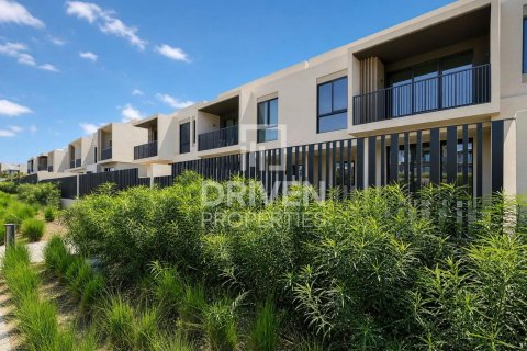 Townhouse de 3 dormitorios en Jebel Ali, UAE No. 223231 3
