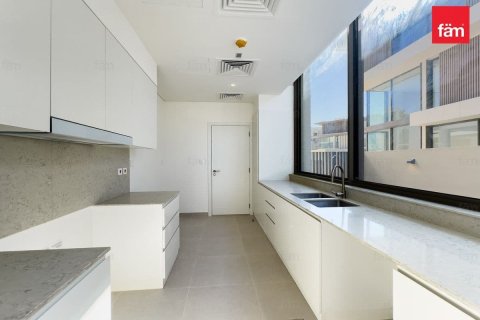 4 bedrooms Villa in Dubai, UAE No. 213314 7