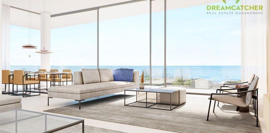 3 bedrooms Apartment in Al Zorah, UAE No. 20253