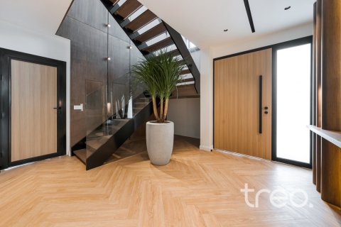4 bedrooms Villa in Saheel, UAE No. 220752 28
