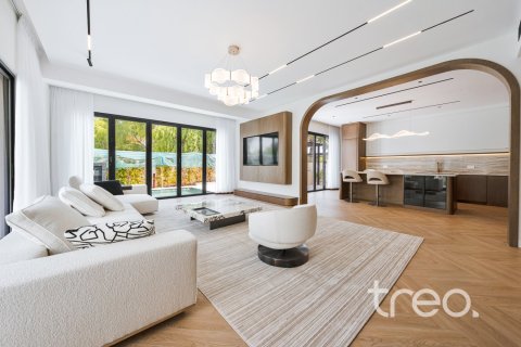 4 bedrooms Villa in Saheel, UAE No. 220752 18